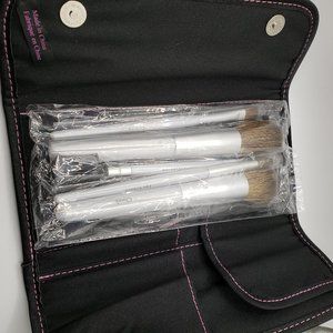 NEW - MaryKay Makeup Brush Set